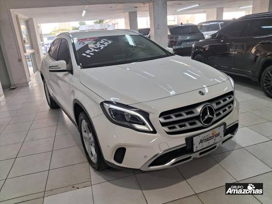 MERCEDES-BENZ GLA 200 1.6 CGI FLEX ADVANCE 7G-DCT MERCEDES-BENZ GLA 200 1.6 CGI FLEX ADVANCE 7G-DCT